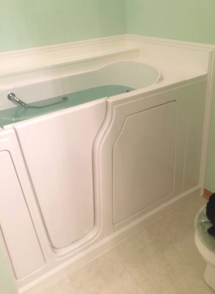 Hydrotherapy Spa Tubs in Des Moines, IA (1)