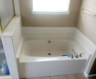 Before and After Hydrotherapy Spa Tub Installation Services in Des Moines, IA (1)